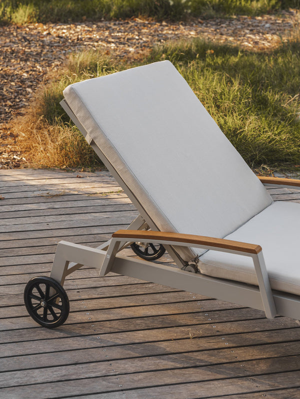 Copacabana Lounger