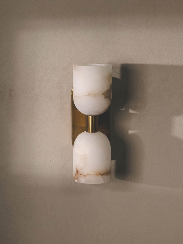 Gemini Wall Light in Parallel