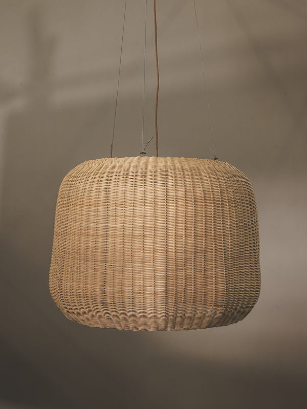 Spectre Pendant in Natural