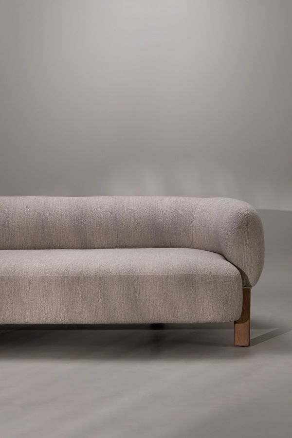 Elan Sofa – SO185