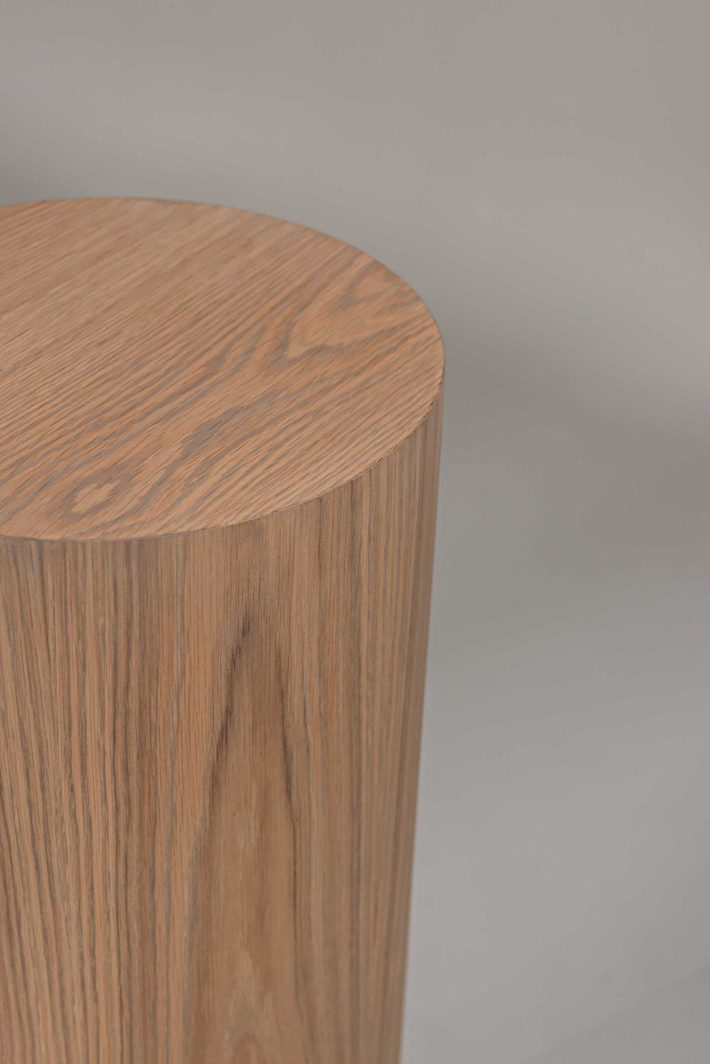 Oak Veneer Plinth – ST117